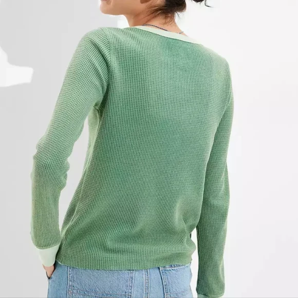 AE Waffle Layering Tee - Picture 4 of 4